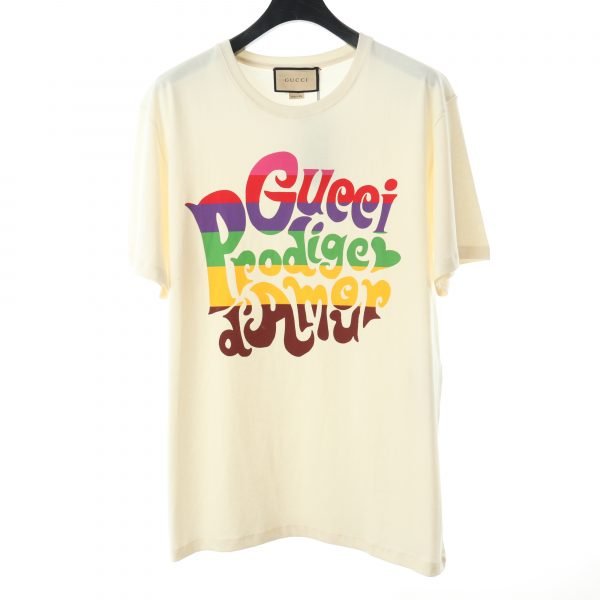 Gucci Prodige dAmour t shirt med tryck 1 scaled