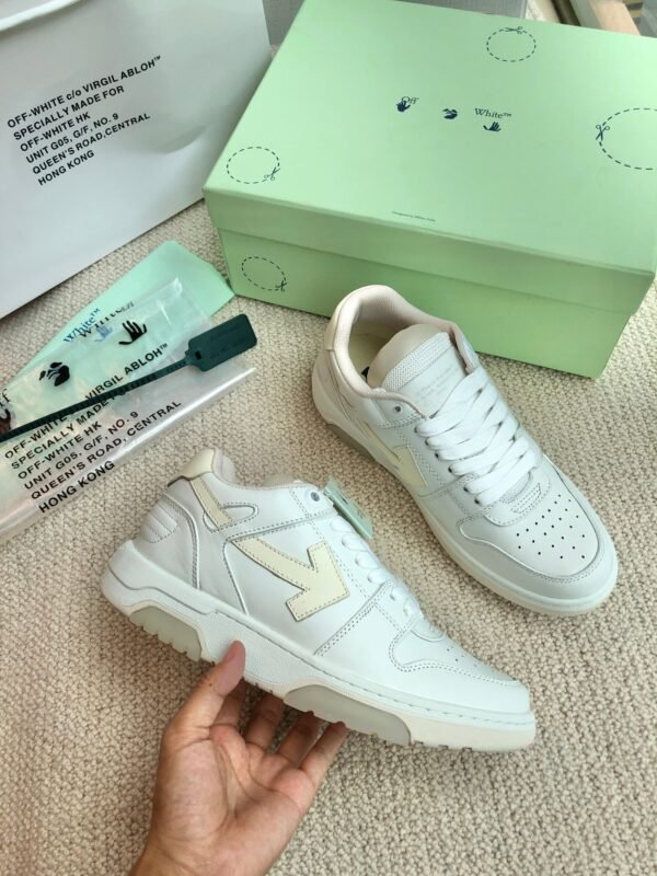 OFF WHITE Out of office Sneakers 392