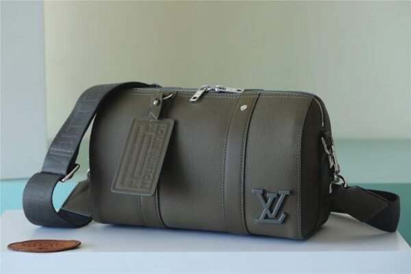 Louis Vuitton Keepall Bag 495